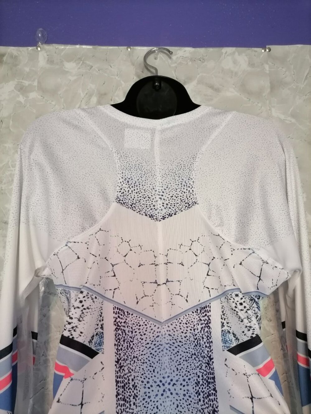 Lucky in Love Long Sleeve Tennis Top Large VAPORTEX Moisture Wicking - Picture 7 of 12